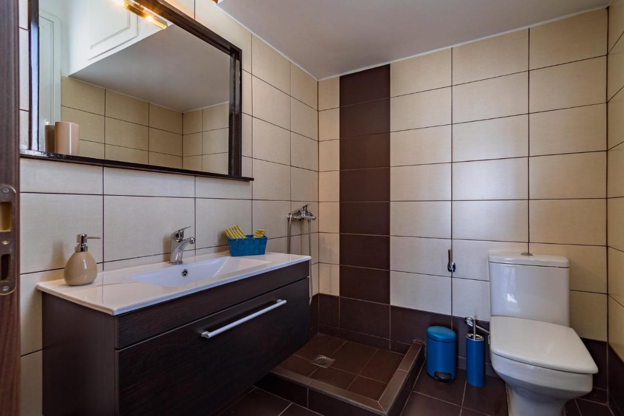 Apartment Acropolis Comfy In The Heart Of For 4